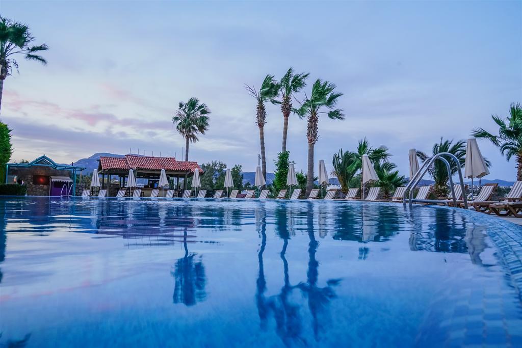 3S Beach Hotel Bodrum Bitez Exterior photo